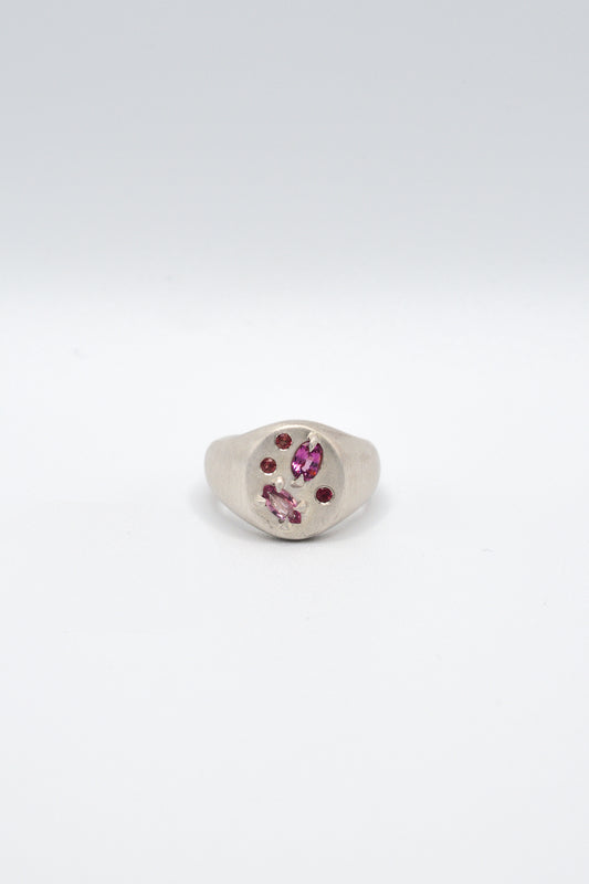 Paloma Signet Ring