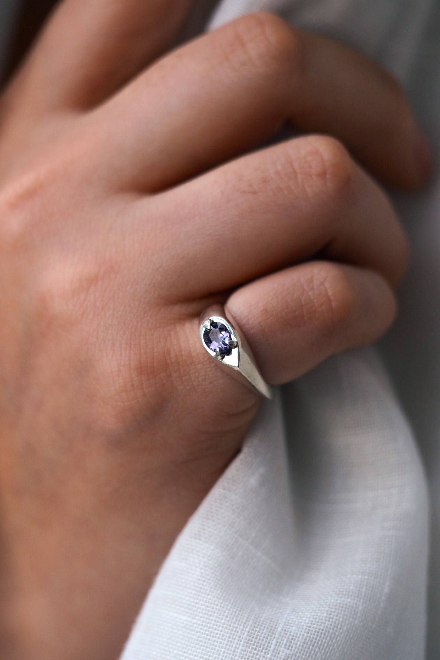 Lily Pinky Ring