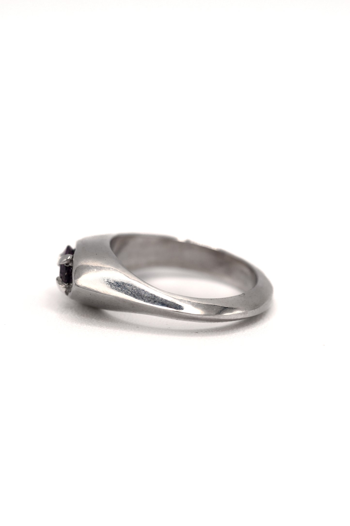Lily Pinky Ring