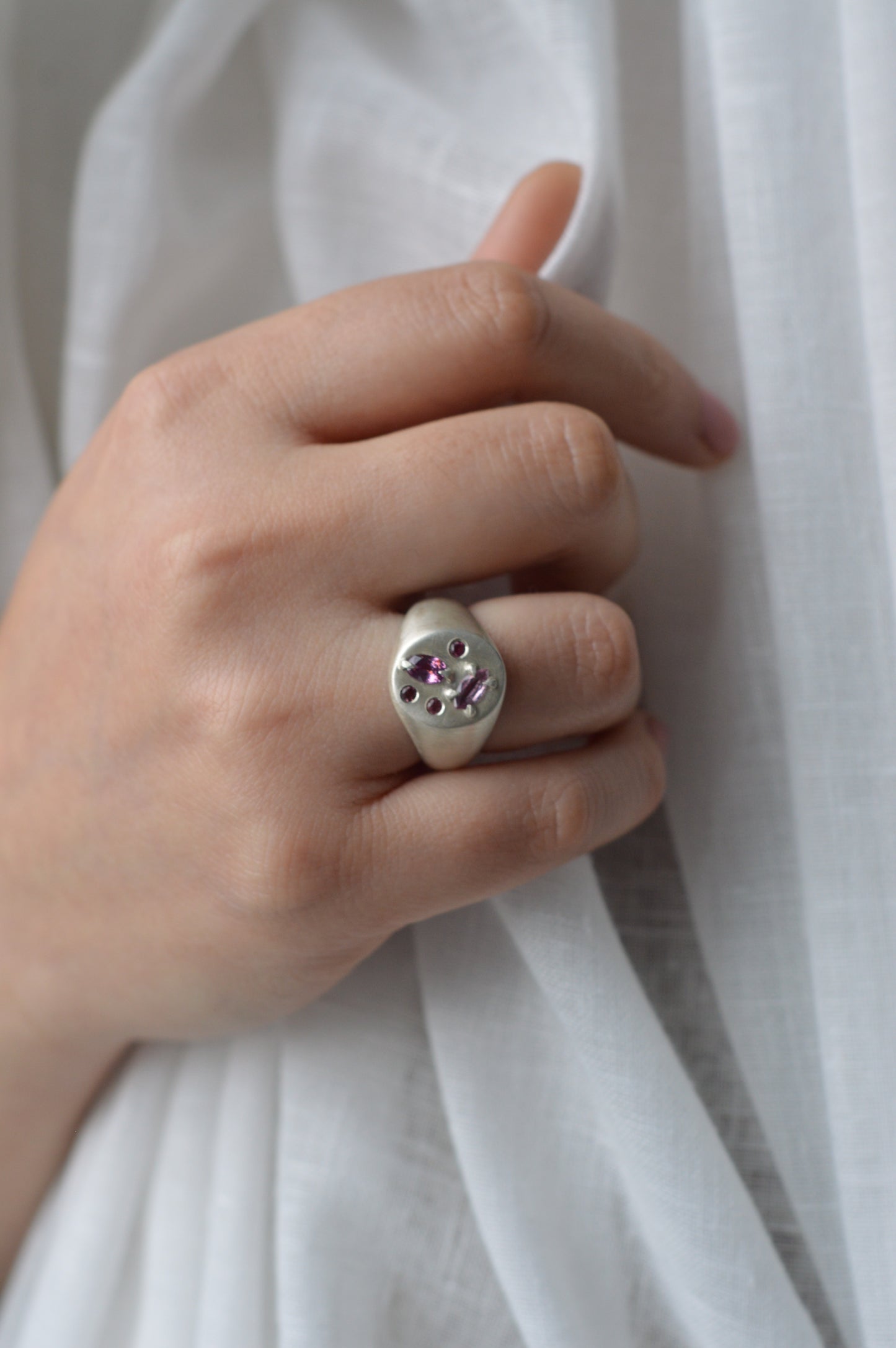 Paloma Signet Ring