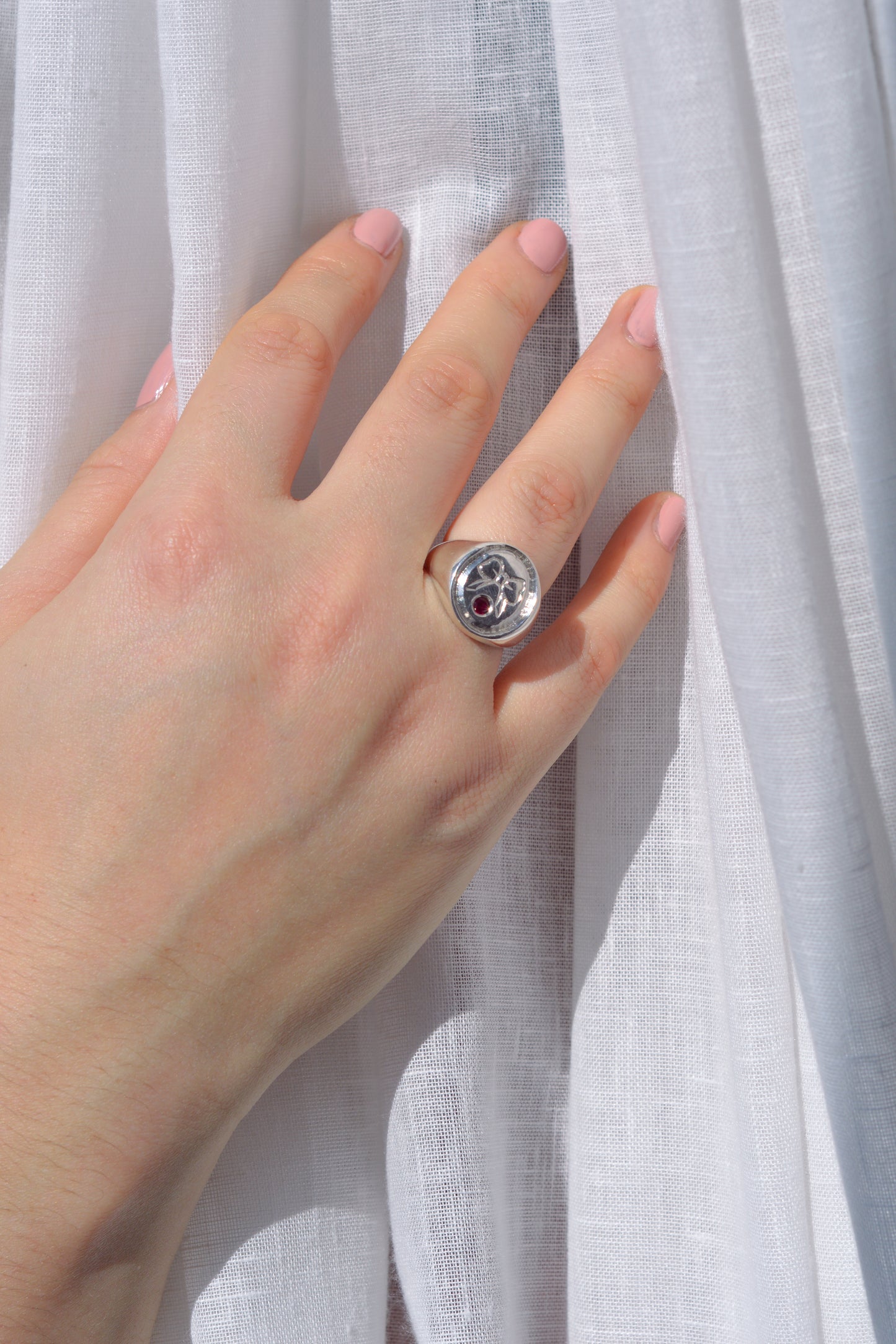Bow Signet Ring